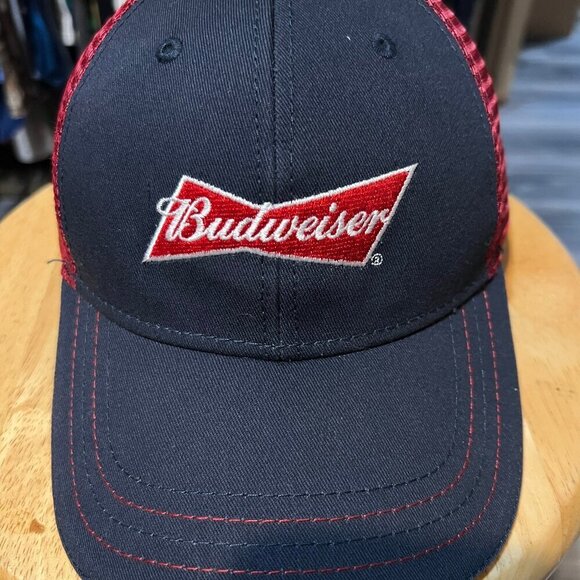 Budweiser Logo Patch Trucker Hat - Picture 1 of 8